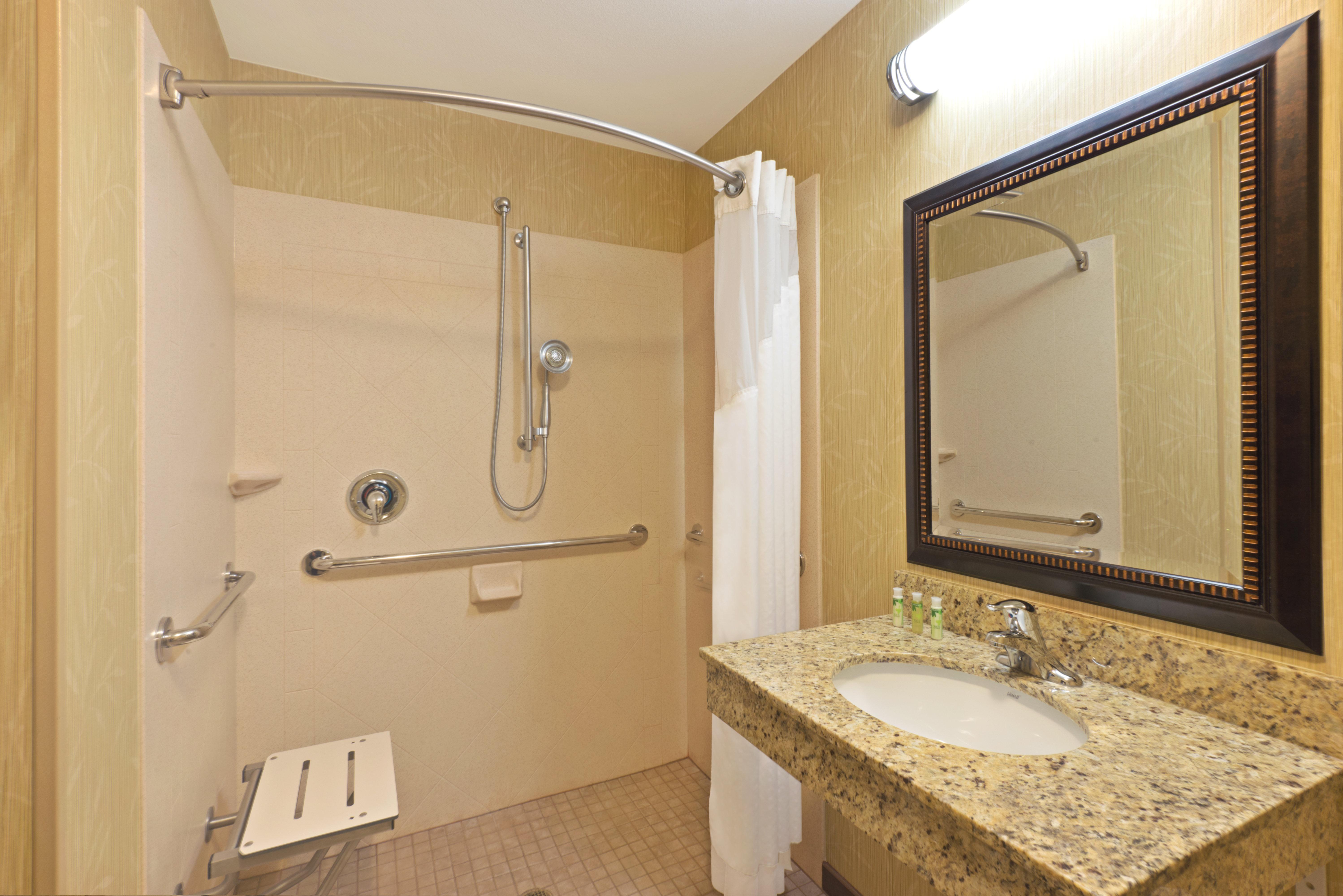 Holiday Inn Express Richfield By Ihg Exterior foto