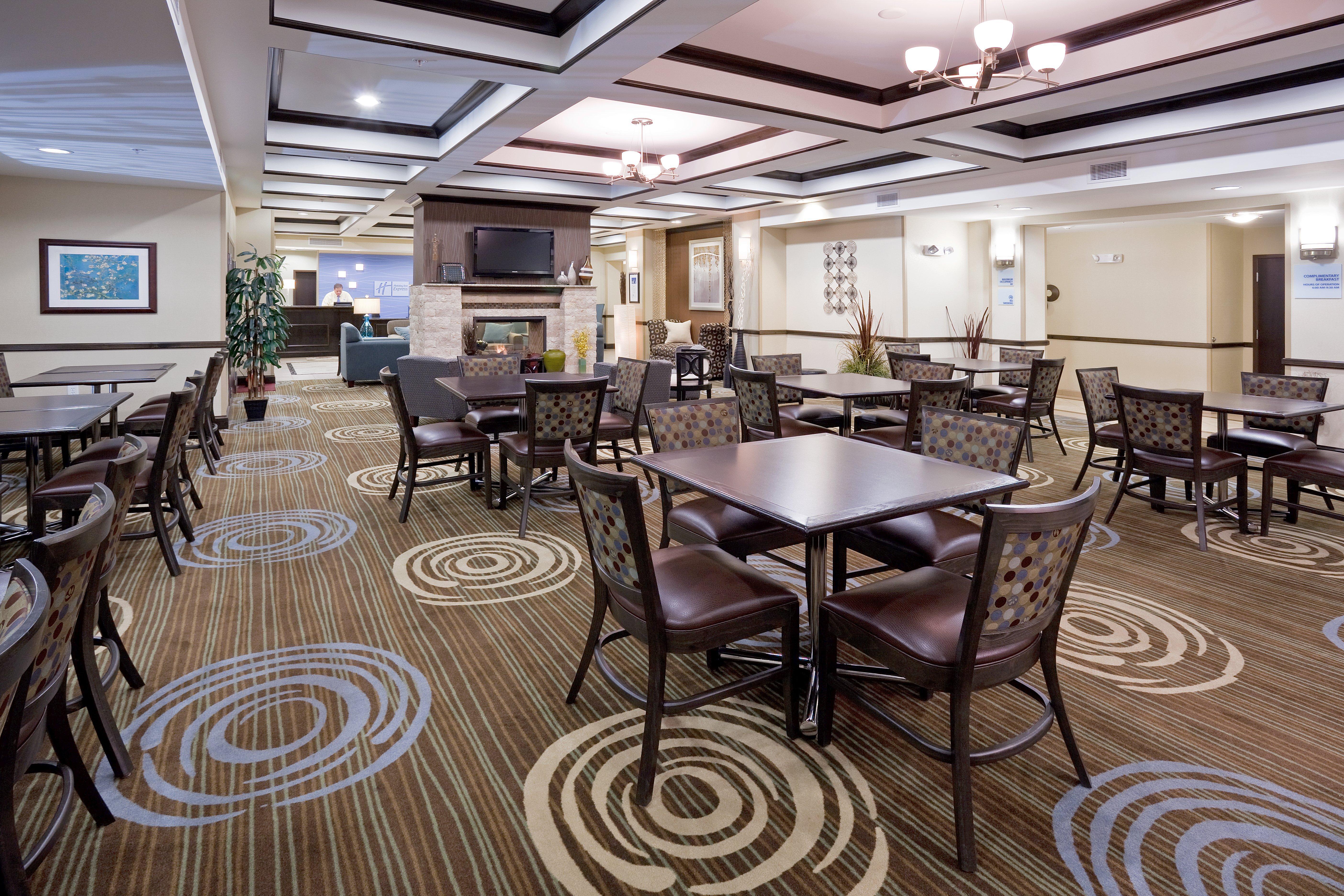 Holiday Inn Express Richfield By Ihg Exterior foto