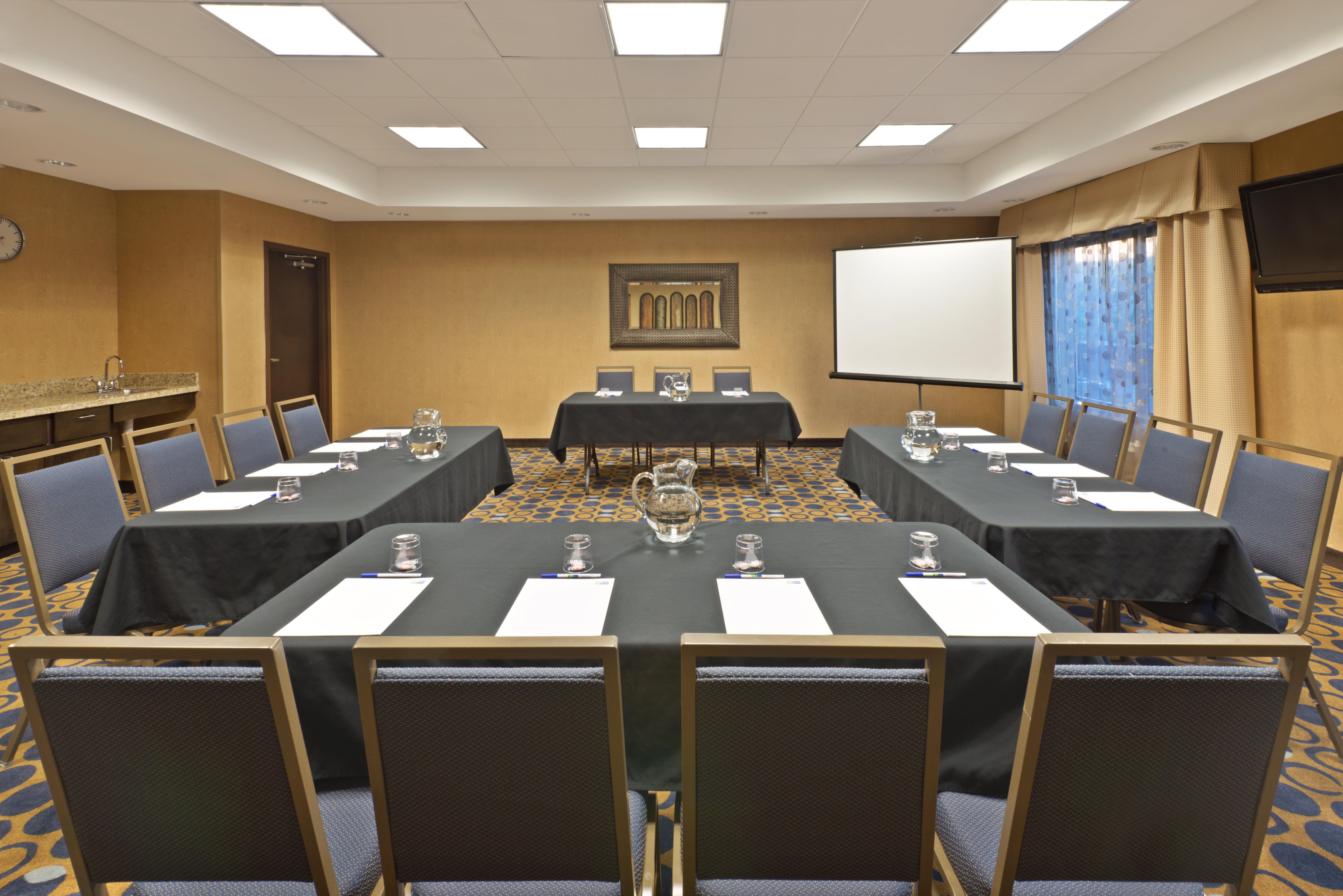 Holiday Inn Express Richfield By Ihg Exterior foto
